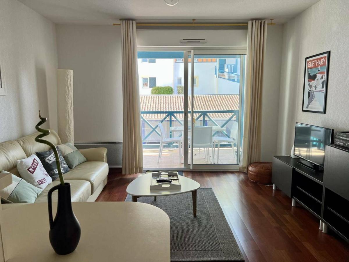 Appartement T2 A Cambo-Les-Bains Avec Piscine, Terrasse Et Parking Prive, Proche Des Thermes - Fr-1-495-82 Eksteriør billede